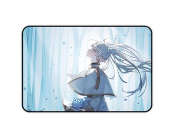 Tappetino per mouse Freeren Forest - Sfondo blu sereno, superficie liscia, base antiscivolo