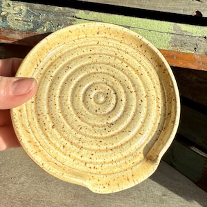 Ceramic Spoon Rest - Buttercream
