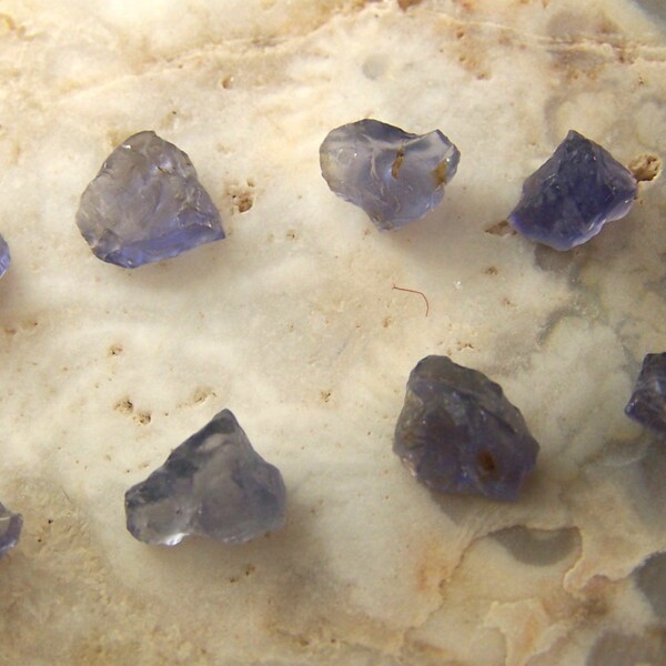 Iolite - viele Kristalle - natürlich geformten Kristall - Wasser Sapphire Afrika - roh - rauh - Juwel schneiden cabbing - blauen Draht wickeln Stein