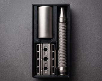 Stando Polska Weles Razor Travel Case | 3D Printed Safety Razor Organizer