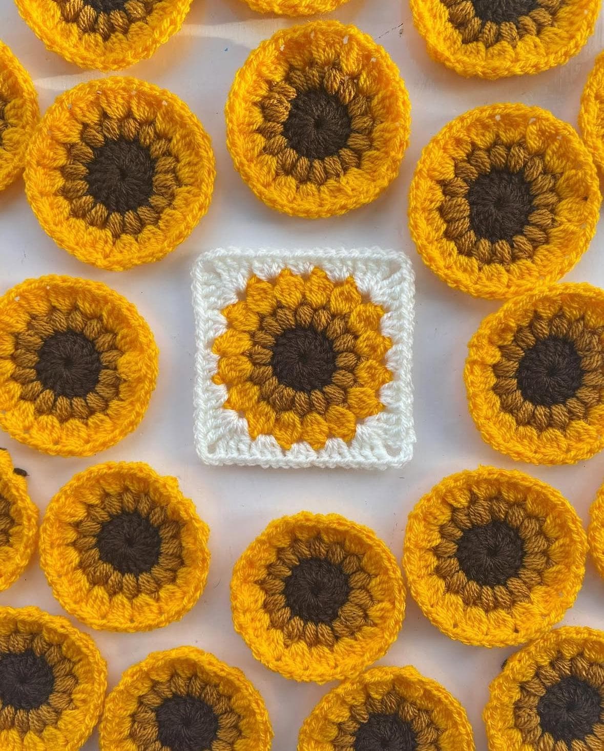 Crochet Sunflower Granny Square Pattern: Easy Boho Tutorial (PDF ...