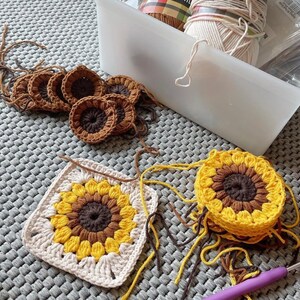 Crochet Sunflower Granny Square Pattern: Easy Boho Tutorial (PDF ...