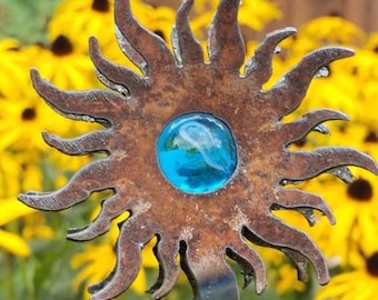 Rusty Sun Garden Stake: Rustic Steel Yard Art with Marble