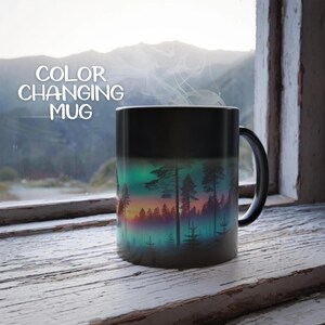 Mok betoverd bos noorderlicht - Kleurrijke magische mok Aurora Borealis - natuurcadeau, 11 oz