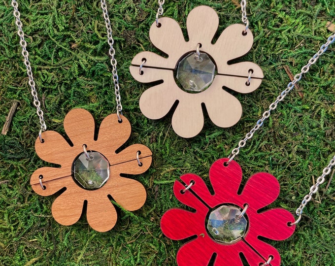 Featured listing image: Daisy Necklace, Festival fashion, Boho Style flower pendant with upcycled prism, 18-inch Stainless Steel Chain