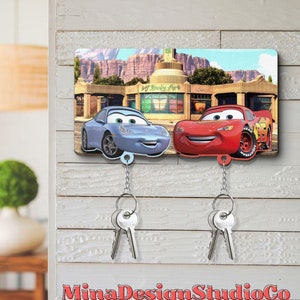 Disney Cars Lightning McQueen Sally Carrera Couple Key Holder, Cars Land Couple Trip Valentine Gift Keychains Home Decor, Wife Husband Gifts