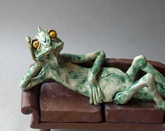 Lizard Reclining on Couch Whimsical Ceramic Sculpture: Lounge Lizard