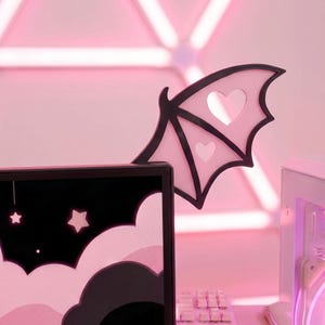 Accessoire de moniteur kawaii en forme d'aile de chauve-souris, décoration d'écran pastel gothique pour bureau e-girl
