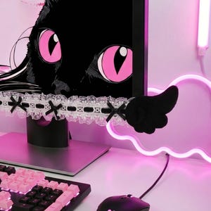 Décoration Kawaii Goth pour écran PC - Bordure d'écran à volants en ruban et ailes - Accessoire de bureau Coquette