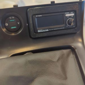 R33 EDFC Holder