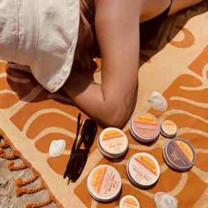 Tinted Mineral Sunscreen SPF 30: Organic Oils & Non-Nano Zinc