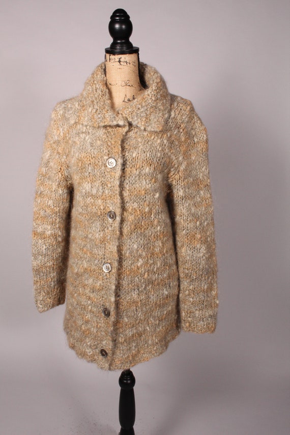 70s Sweater //  Vintage 70s Big Fuzzy Tan Taupe C… - image 2