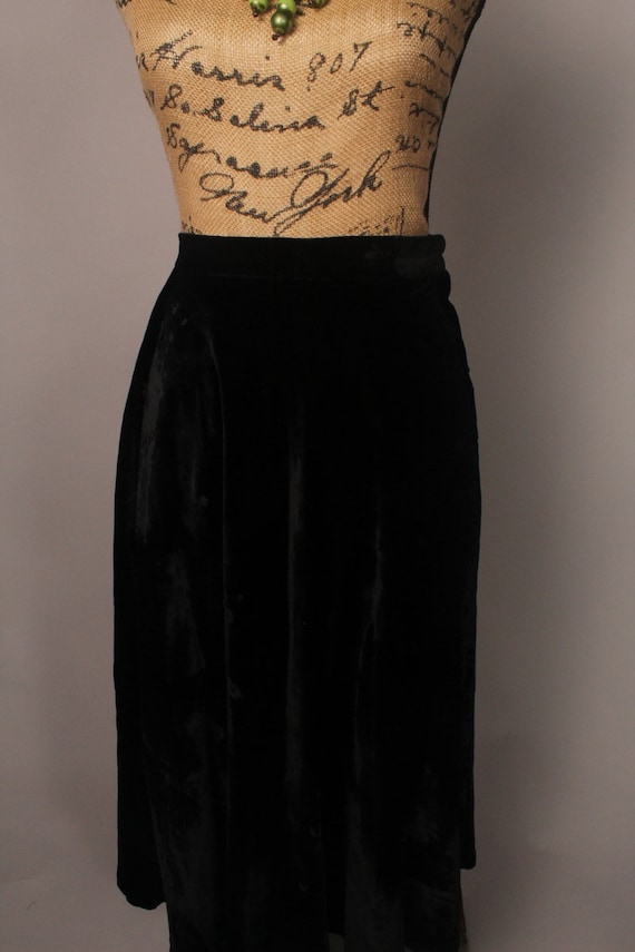 Vintage 50s Skirt,  Vintage 50s Black Silk velvet… - image 3