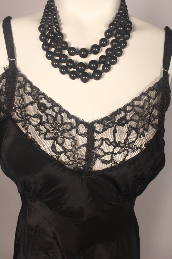 50s Slip //  Vintage 50s Black Slip with lace by … - image 4