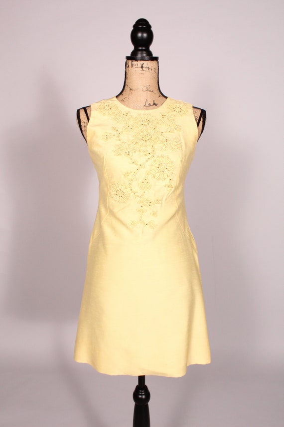 60s Dress // Vintage 60s Yellow Mini Dress with R… - image 2