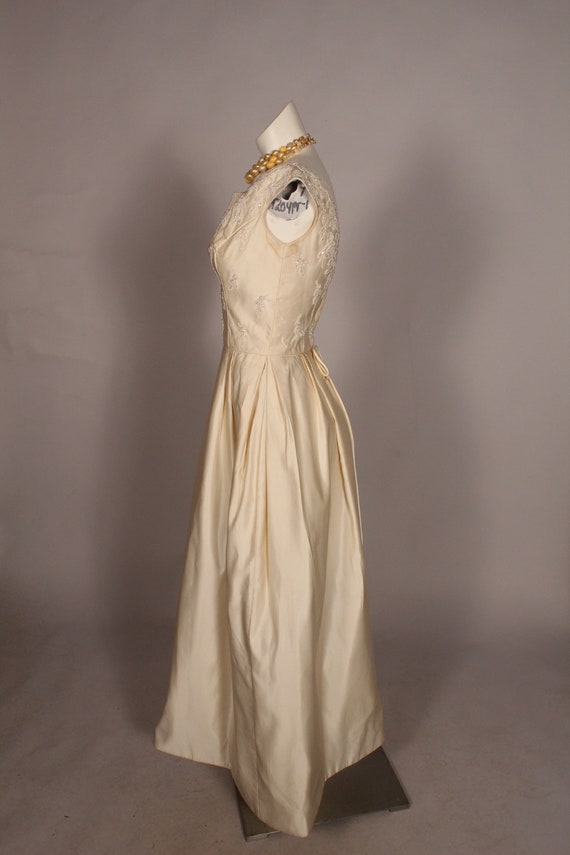 50s 60s Wedding Dress //  Vintage 50s 60s Ivory C… - image 6