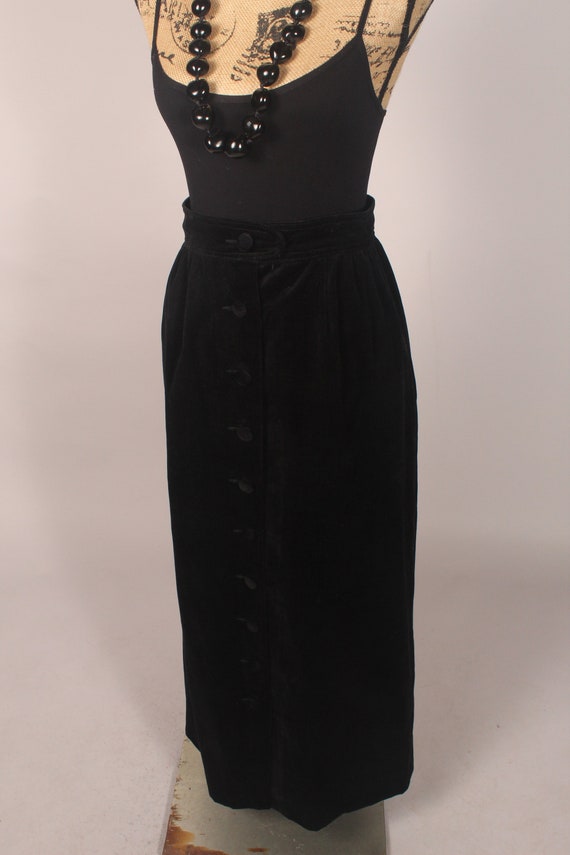 60s 70s Skirt //  Vintage 60s 70s Black Velvet Ma… - image 5