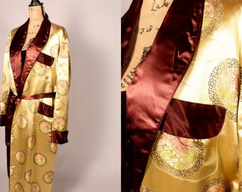 60s 70s Robe //  Vintage 60s 70s Gold Heavy Satin Robe by Oriental made in China One size fits most