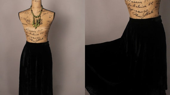 Vintage 50s Skirt,  Vintage 50s Black Silk velvet… - image 1