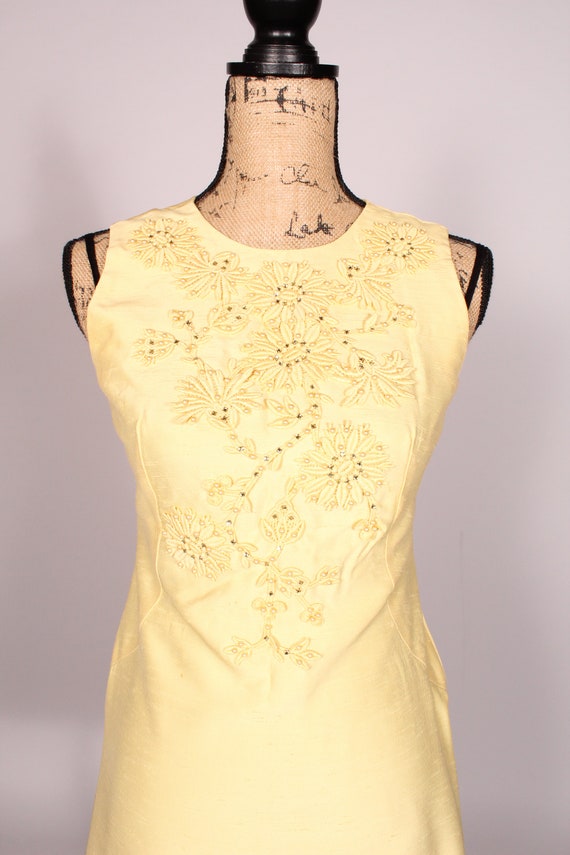 60s Dress // Vintage 60s Yellow Mini Dress with R… - image 3