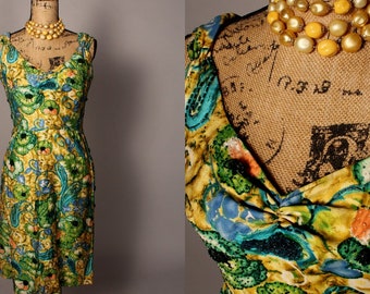 60s Dress //  Vintage 60s Green Beaded Print Dress by Minna Lee Florida Hong Kong Size M 28" waist