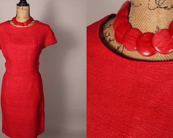 60s Dress //  Vintage 60s Red Textured Dress Size M 28" waist fully lined