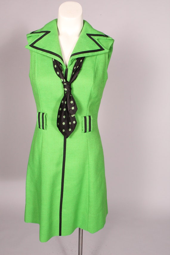 60s Dress //  Vintage 60s Lime Green & Black Line… - image 2