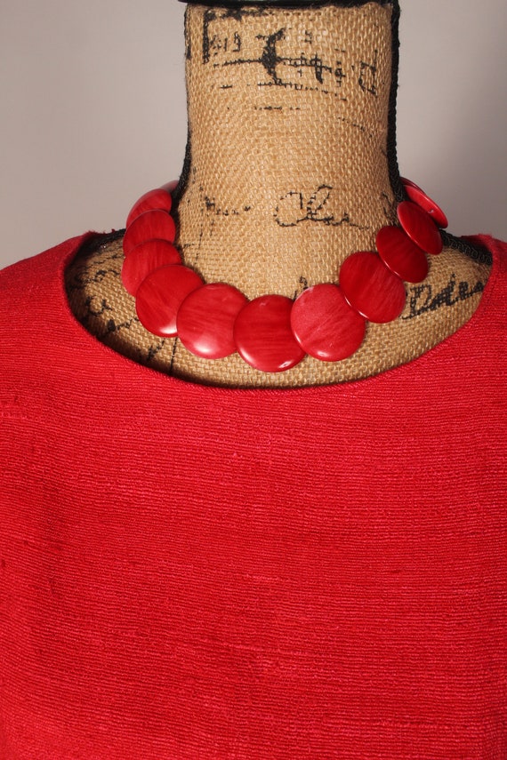 60s Dress //  Vintage 60s Red Textured Dress Size… - image 4