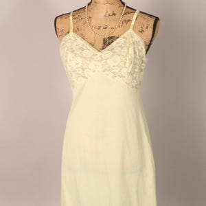 Vintage 60s Yellow Lace Dress Slip by Penney&#39;s Gaymode Size M