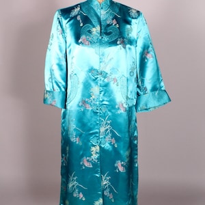 Vintage 80s Turquoise Blue Satin Brocade Robe Size M L frog closures Asian style