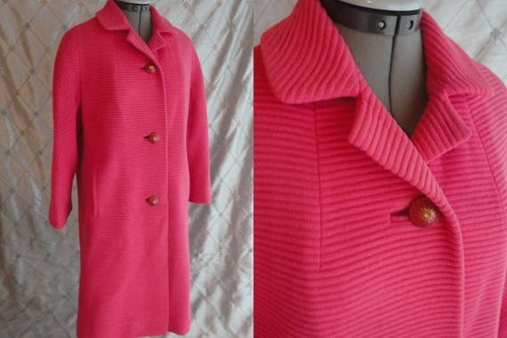 Vintage 50s 60s Coat // Vintage 50s 60s Pink Ribb