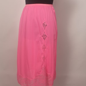 Vintage 50s 60s Pink Lace Half Slip by Vanity Fair Size S lace lacy pillow tab