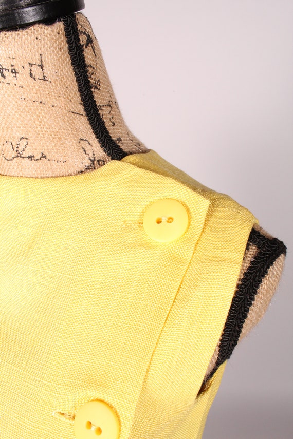 60s Dress //  Vintage 60s Lemon Yellow Linen Mini… - image 5