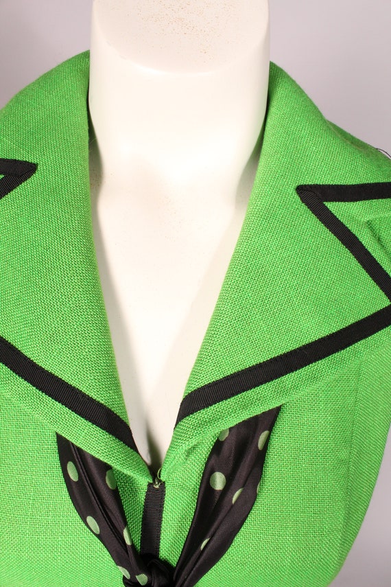 60s Dress //  Vintage 60s Lime Green & Black Line… - image 4