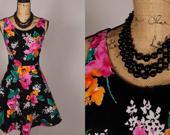 80s Dress //  Vintage 80s Black Floral Mini Dress by Byer Too Size S 26" waist tulle underskirt summer dress