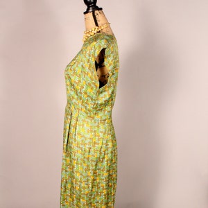 Vintage 40s 50s Dress, Green Brown Print Dress, Surfboard Print Dress, 40s Jersey Dress, 50s Rayon Dress, Leaf Print Dress, Size L 31 waist image 8