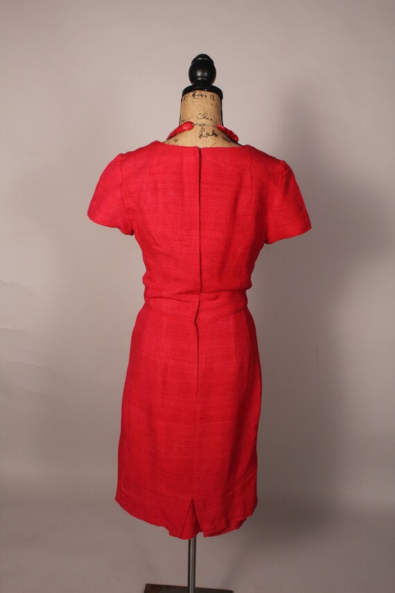 60s Dress //  Vintage 60s Red Textured Dress Size… - image 9