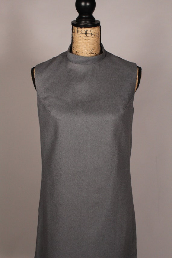 60s Dress //  Vintage 60s Dark Gray Linen Sleevel… - image 3