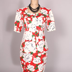 Vintage 80s White Red & Green Floral Print Top and Skirt Set Size M L 30&quot; skirt waist textured
