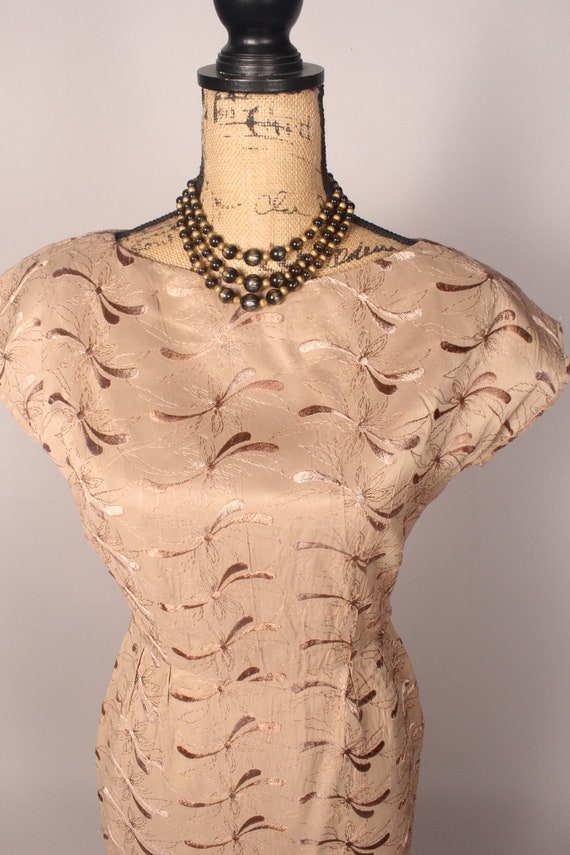 Vintage 50s 60s Dress,  50s 60s Tan Dress,  Embro… - image 3