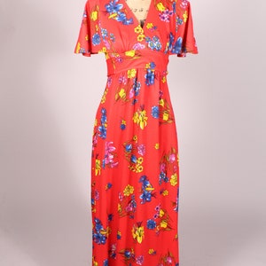 Vintage 70s Red Floral Print Maxi Dress with Butterfly Cap Sleeves Size M 28" waist polyester