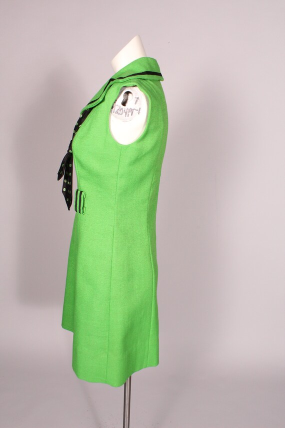 60s Dress //  Vintage 60s Lime Green & Black Line… - image 6