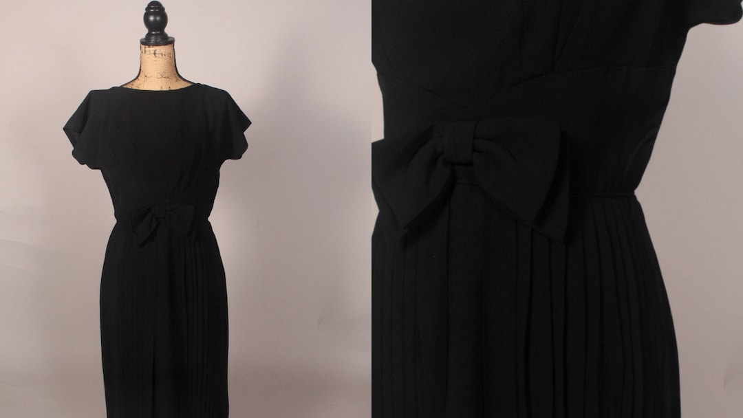 asymmetrical dress Chiffon Asymmetric Ruffle – Naked Wardrobe handle:jodie-v-neck-slip-dress-black Sizes:S Buy Chemistry Halter Neck