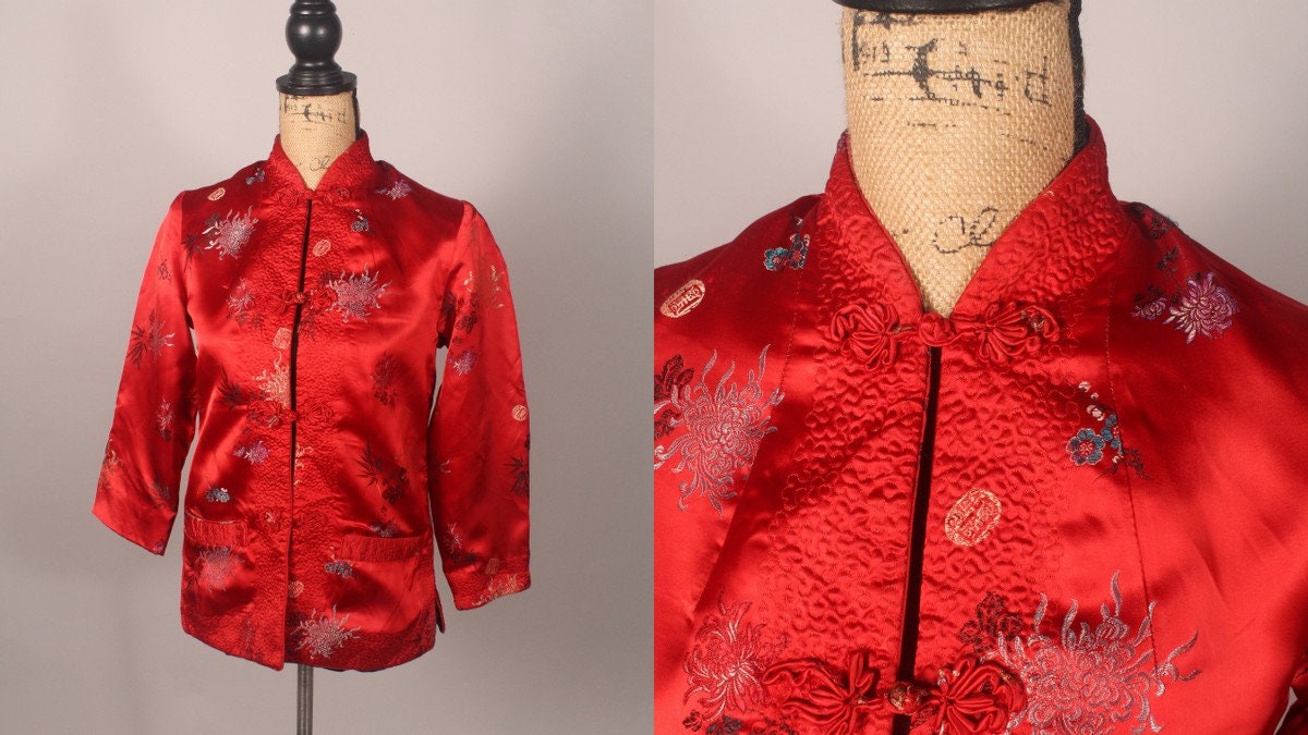 Vintage 60s Red Satin Chinese Reversible Jacket by Solz Squirrel