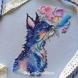クロスステッチのパターン：銀河猫、宇宙ファンタジー猫、宇宙の虹猫。水彩動物のPDF、刺繍デザインアート、または壁飾り