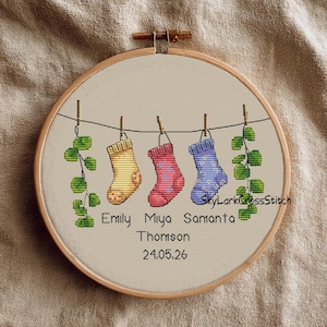 Personalized Family Cross Stitch Pattern, Custom Names Hanging Socks Embroidery PDF, Family Keepsake Counted Cross Stitch, Instant Download