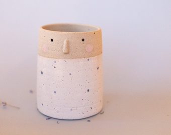 miss tabitha: friendly handmade vase *tiny dots*