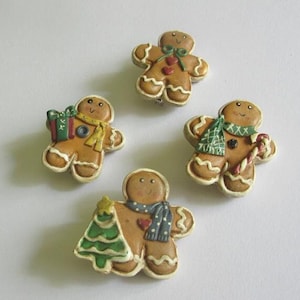 Gingerbread Man Pin, Christmas Jewelry, Stocking Stuffer, Secret Santa, Christmas Brooch, Gingerbread Lover, Christmas Pin, Gift for Grandma