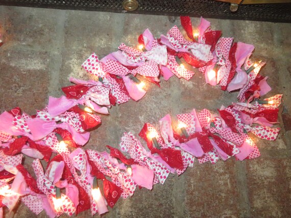 Valentine s Day Lighted Garland Pink Red White Fabric with Lights for Mantel Table Window Romantic Lighting Valentines Day Lights