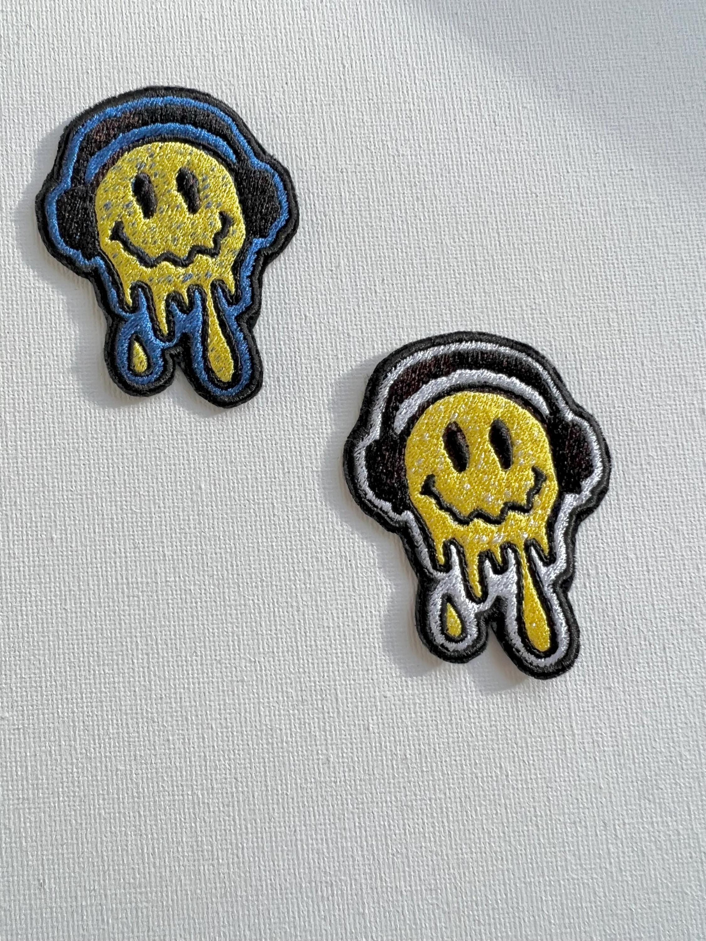 Melting Happy Face Embroidered Patches, Sew on Patches, Patches for ...